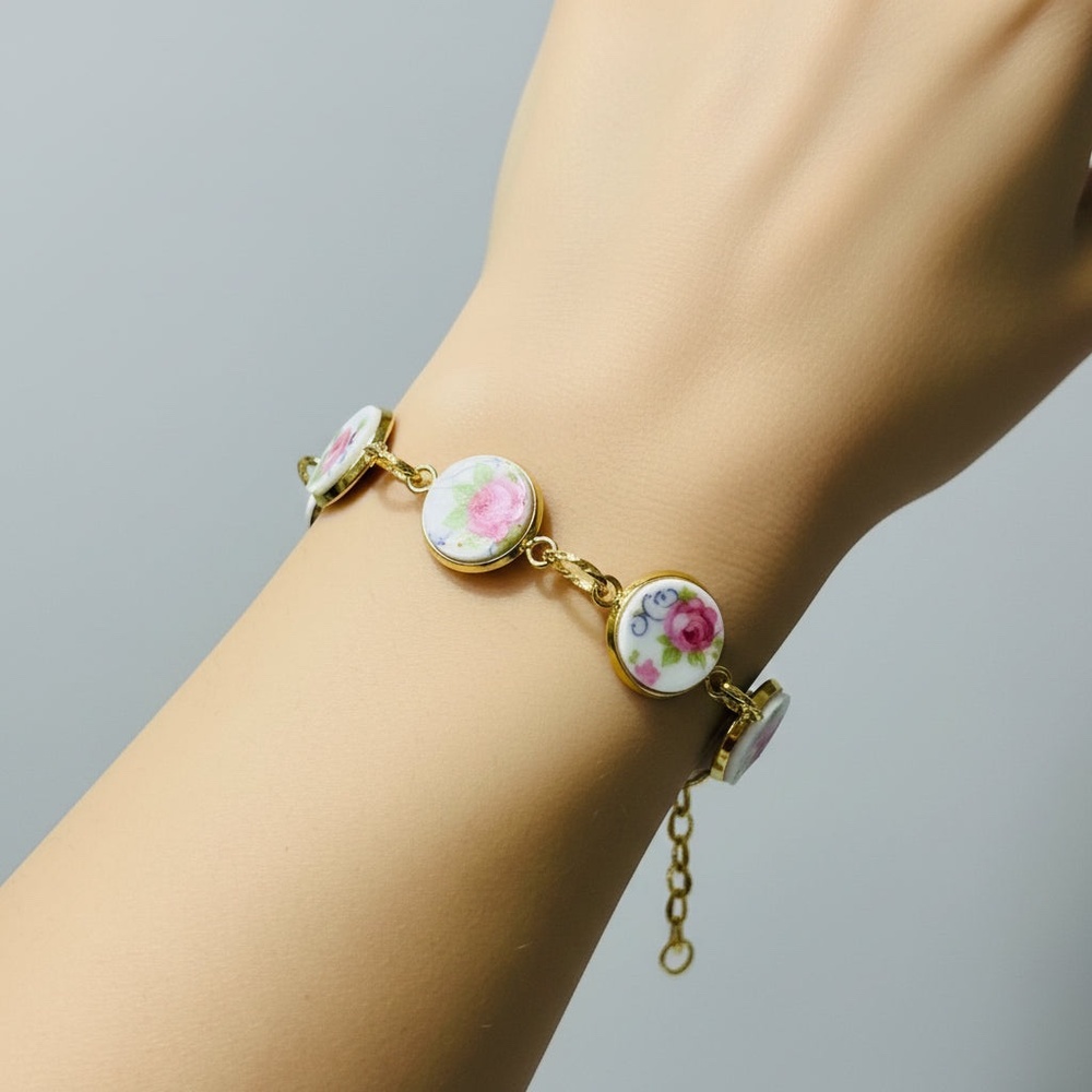 Broken China Dainty Rose Cabochons Bracelet From a Bavaria Tirschenreuth Plate